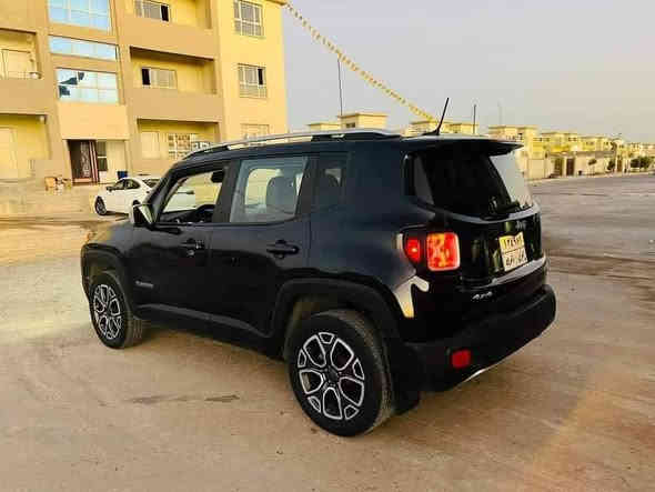 جيب رينكيد 4&4
لون : اسود
موديل : 2017
محرك :24 مرغوب
ماشيه : فقط 81 كيلو متر 
فول موصفات بس بدون سلايت
شاشه و كاميره 
أبواب امامي بصمه صندوق بصمه 
دبل اكسل بريك بصمه
كوشن جلد و كهربايي و هيتر
تحديد السرعه فول تحكم استرن سياره على وضع الشريكة سياره  بجم و خلفي كبس ارباكات برده طاك بنسبة صبغ بس باب سايق و دنكات امامي بدون دواخل شرط و شويه مكانات صبغ
سعر 115 و مجال 
عنوان :عقره
موبايل :***********
