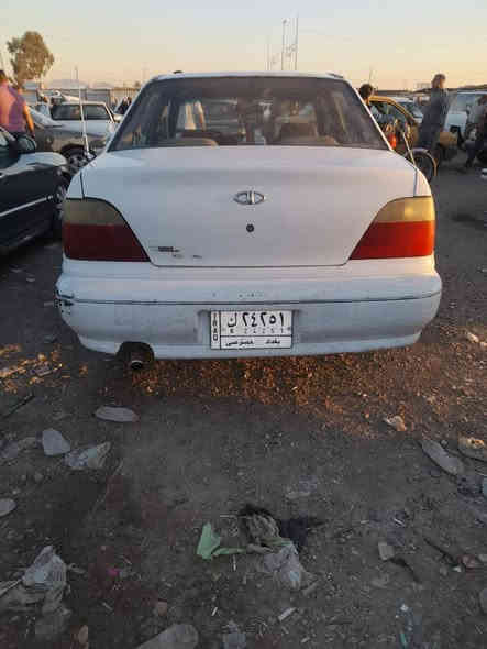 السلام عليكم سياره دايو لنس موديل 1995 
تخم تايرات مكينه  كير اوتوماتيك باتري جديد 
السعر 29 وبيها مجال 
العنوان بغداد البلديات للاستفسار الاتصال ***********
