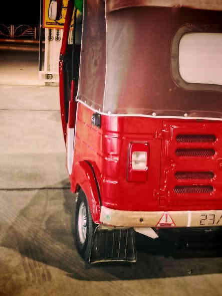 سلام عليكم تكتك 18 مكان ناحيه العدل اوراق وكيل شاكر 3900 $***********
