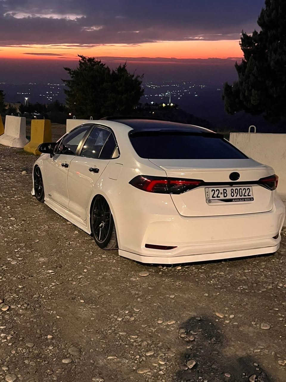 كرولا هايبريد ٢٠٢٤ 
كامل كةماليات 
بي صبوغة دوو جي كچكةي PDR
بة جةگدةبل هةواوة و ويلةوة١٧٢ بي جةگ و ويل فةرقي هةية 
٣٤٠٠٠كم رويشتية 
ر.م/*********** واتساب 
شوين هةولير أربيل, العراق
