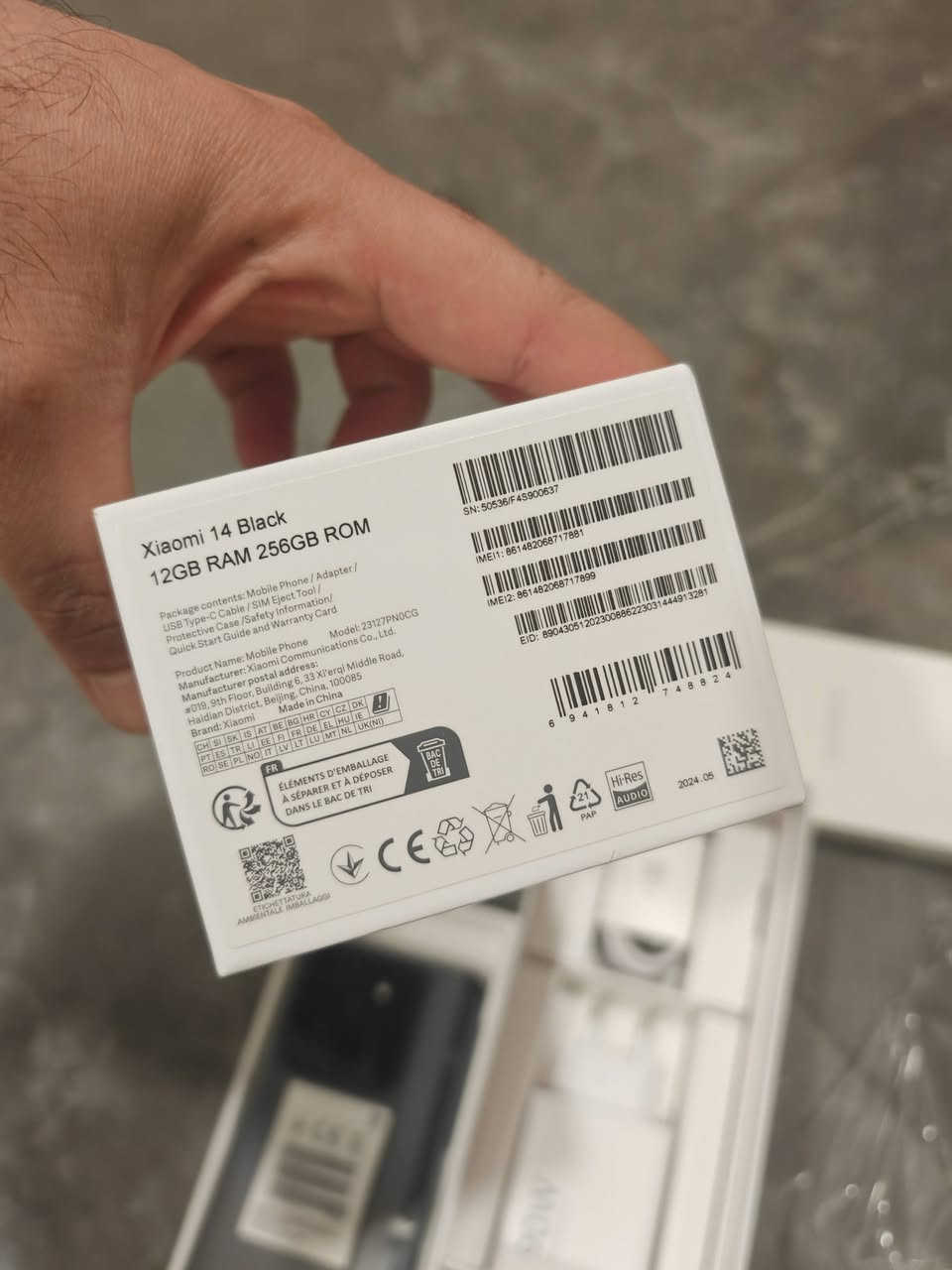 شاومي 14
ذاكره 256
رام 12 
جديد غير مستعمل 
نسخه عالميه 
كامل ملحقات 
سعر 560 الف 
بيع فقط.  متوفر توصيل


**إذا كنت صاحب هذا الإعلان وتريد حذفه لأي سبب، رجاءا أرسل رسالة إلى الدعم الفني**