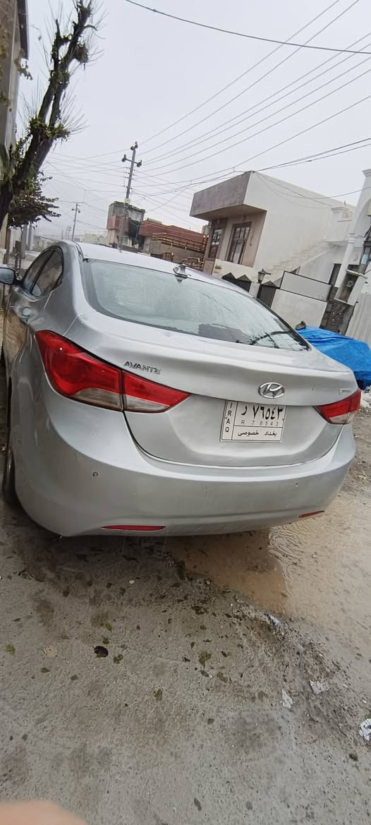 هۆندا  ئاڤانتی 2011 براوەی دوبەیە گێرو مەکینەی دەرەجەیکی بەشرتی 10فیتری..4تایای لۆکی لژێرە بەویلوە  تەبریدی ساردو گەرم بەشرت ..بێتەقەو رقە یە قلتو قۆپی نیە سیارکە لۆکە ..خایسو کالبونەوەی نیە و سخفو شانی بەشرت .. دعمو لێدراوی نیە پشتو پێشی کبسە ..کاڕەبای هموی بشرت کوشن جلدو هیترە  ..هتا بلێی بێمەسروفە ..سەعری 48مجالێکی زۆر کەم ..ژ،م*********** شوێن ؟ رانیە  لگل رێزم بۆتان گۆرینوە ناکم رانية, السليمانية
