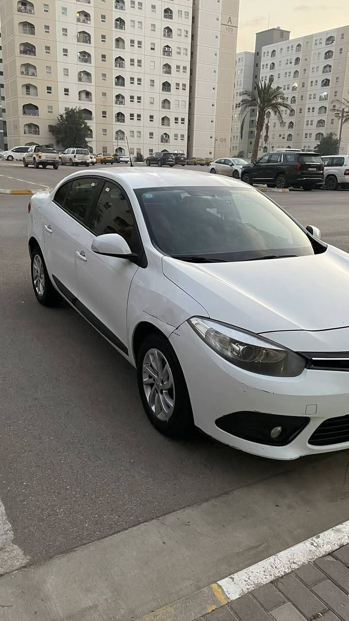 رينو فلونس 2014 كفاله عامه للبيع ***********
