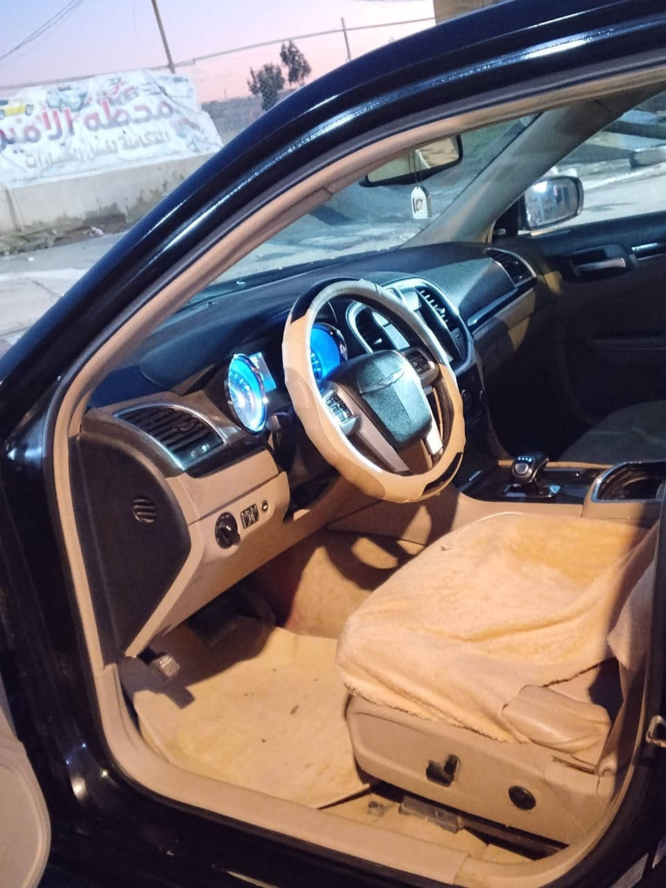 سلام عليكم اباما موديل 14اصل بسمي جاهزه كل نقص ما بيها فول عده الفتحه رقم الهاتف ***********
