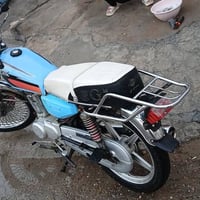 دراجه ايراني للبيع اوراق كامله دراجه خير من الله بيهه شوي نقوصات بسيطه...