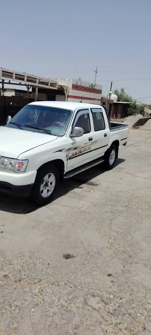 سلام عليكم دير للبيع موديل ٢٠١١مشروع وطني تحويل مباشر  رقم قادسيه سياره عله وضع مكفول كفاله عامه من ضربه وتبديل مكينه وكير وحداديه جديده تخم تايرات جدد مكانه ديوانيه البدير رقم *********** سعر ٥٣وبيه مجال
