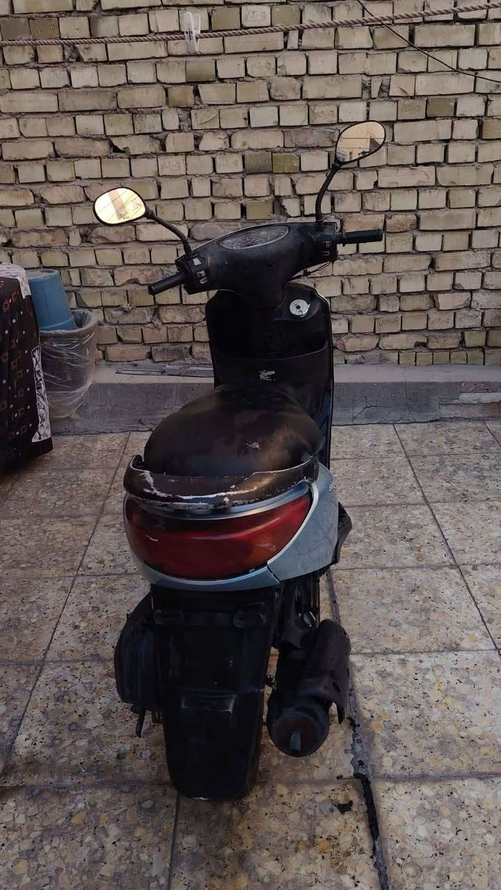 بريز 140 رمبه كلش نضيفه
السعر المطلوب 650الف
مكينه كهربيات كلها شغاله نضافه مبينه بل صور ميحتاج احجي 
سلف هندر كهربيات شغاله 
ترايك ع لسانك مكينه مكفوله
مكاني بغداد لبياع الشرطه لرابعه
***********
