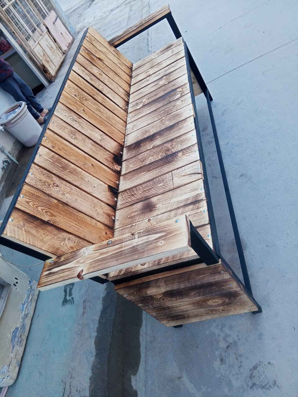 سعر 60 الف يوجد جمله ومفرد اي استفسار رقم موبايل *********** عنوان كركوك
