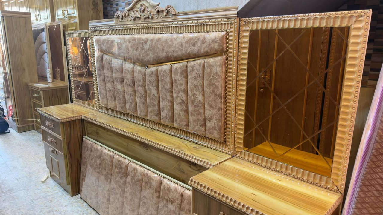 غرفة خمسة ابواب فصال تركين
لون الدوشمة حسب الطلب 📫
باب جديدمعرض عش العروس قرب نادي الفتوى 
للطلب والاستفسار 📢
***********
***********
