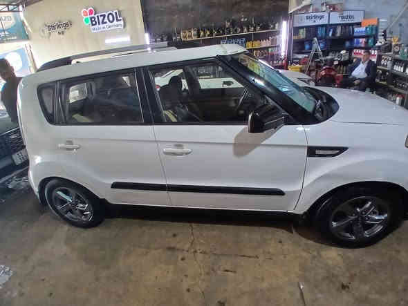 كيا صول ٢٠١١ للبيع ٨٥ ورقه بغداد حي القادسيه ***********
