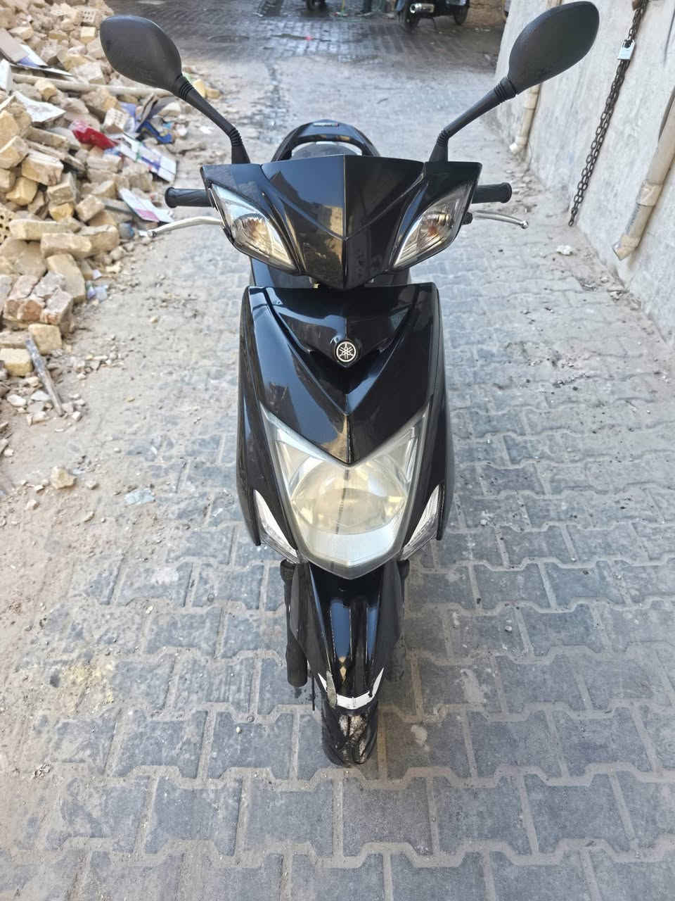 سلام عليكم دراجه سكنس للبيع
ياباني كهربائيات شغاله كلها المكينه مكفوله وضمان
%100
قبق نفخ ستاند كهربائي 
فقط الكفرات الكشر بي طخات والكيلو متر واكف والباقي ضمان ومكفول
عنوان بغداد
***********
