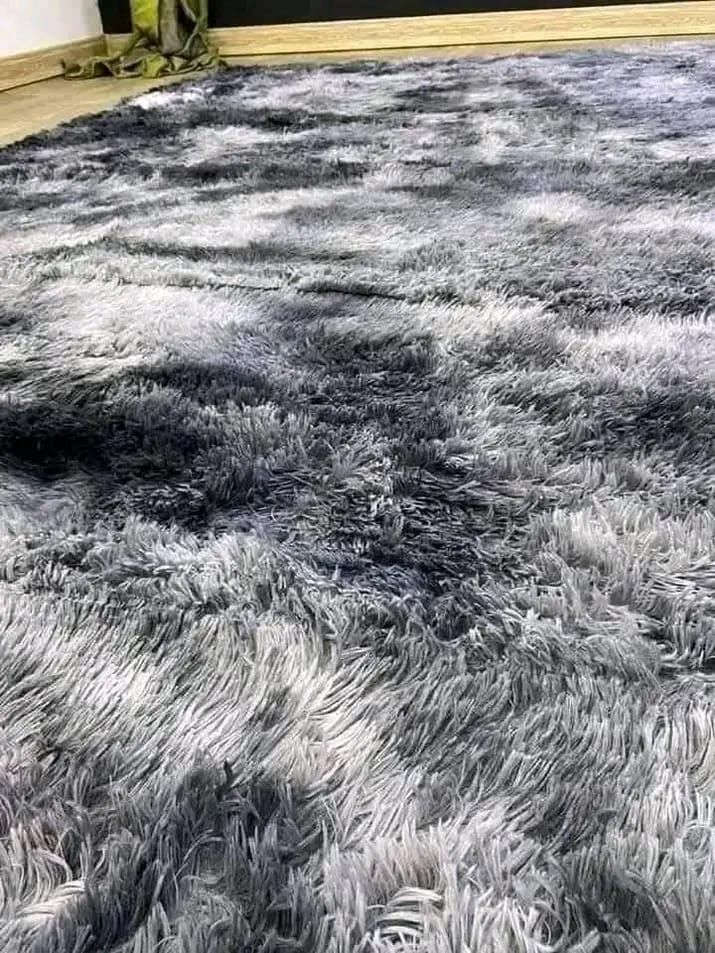 الف رحمه على  روح امه وابوه الي يعلقلي مصدر رزقي الوحيد 

موكيت فرو ثقيل الاصلي  ضهر جلد
 مانع تزحلق
قياس 2*3 
 كميه محدوده جدااا
للحجز وتساب/***********
للطلب مراسله  او ع واتس بغداد, العراق
