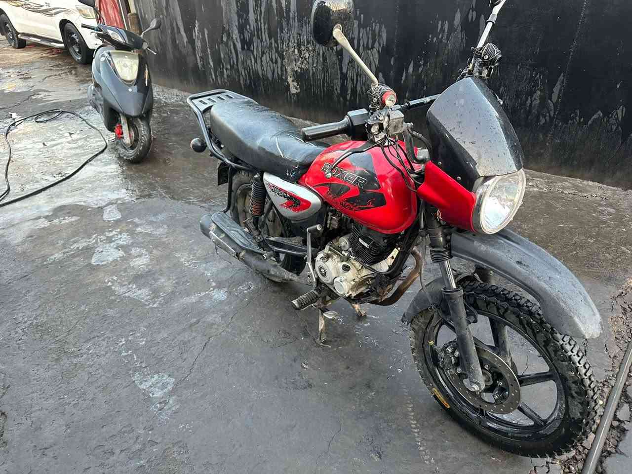 السلام عليكم 
للبيع دراجه بوكسر ٢٠٢٣
تجفيت جديد عوزه بس كابريني
***********
