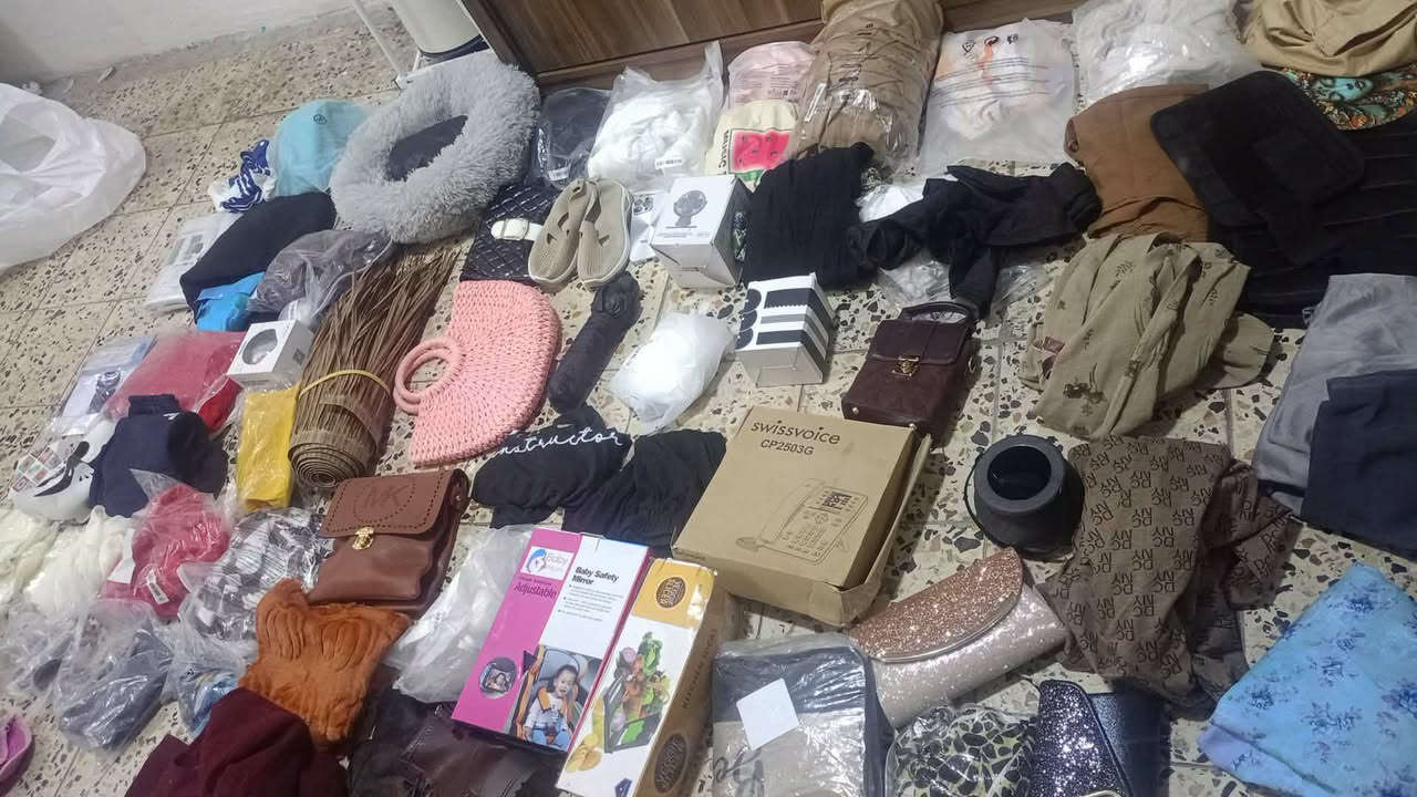 شليف مكس.  70قطعه  شلعه


**إذا كنت صاحب هذا الإعلان وتريد حذفه لأي سبب، رجاءا أرسل رسالة إلى الدعم الفني**