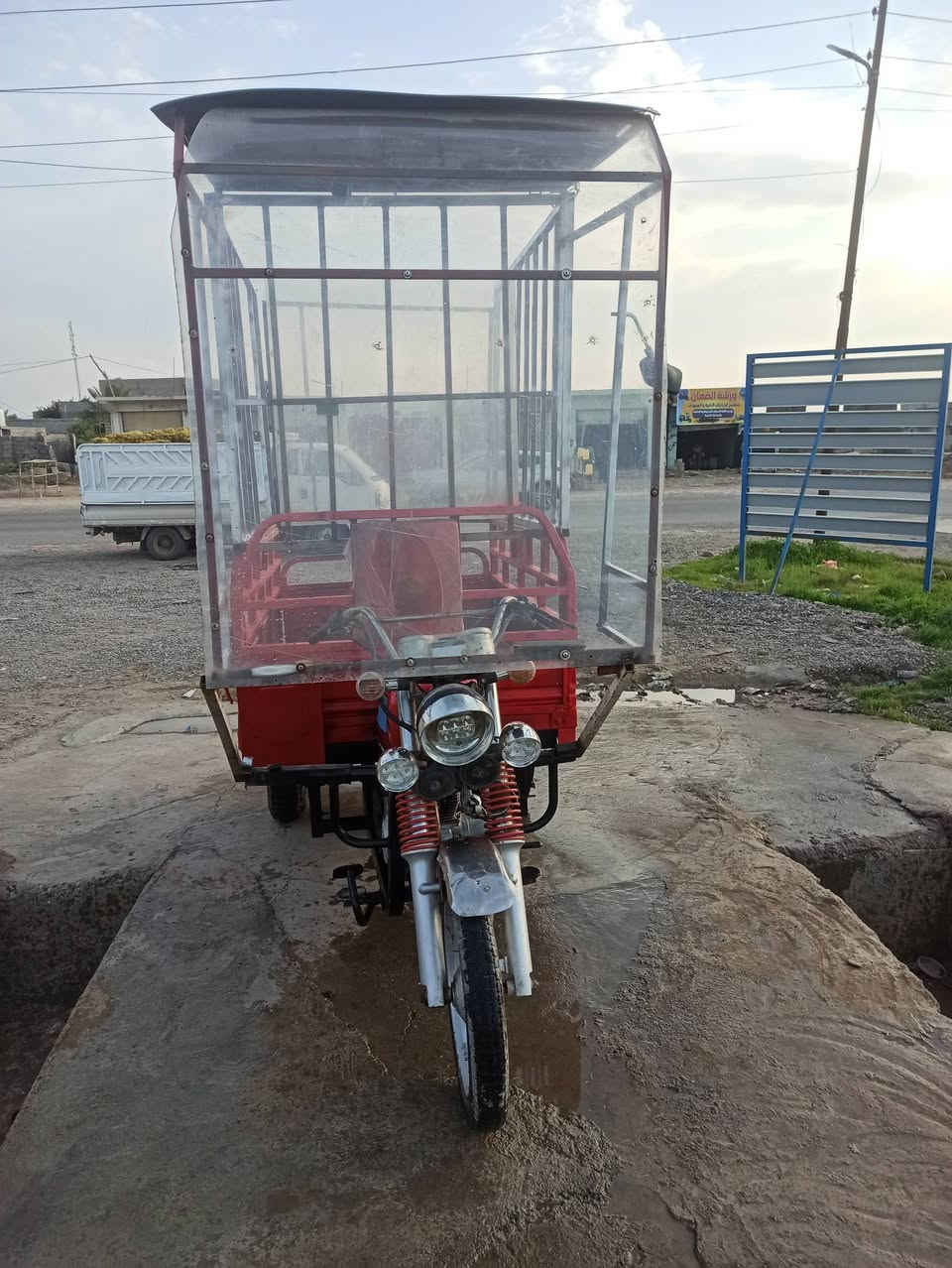 السلام عليكم
ستوتة 2017 محرك 2020 رگبة شاصي شرط منفيس بيها كهربائيات شغالة نگرة سلف 
المكان: جنوب الموصل ناحيه القيارة قريه العوسجة.
السعر: 950 وبيها مجال للطيبين.
الشراي يتصل عل خط ***********
او يجي خاص .
