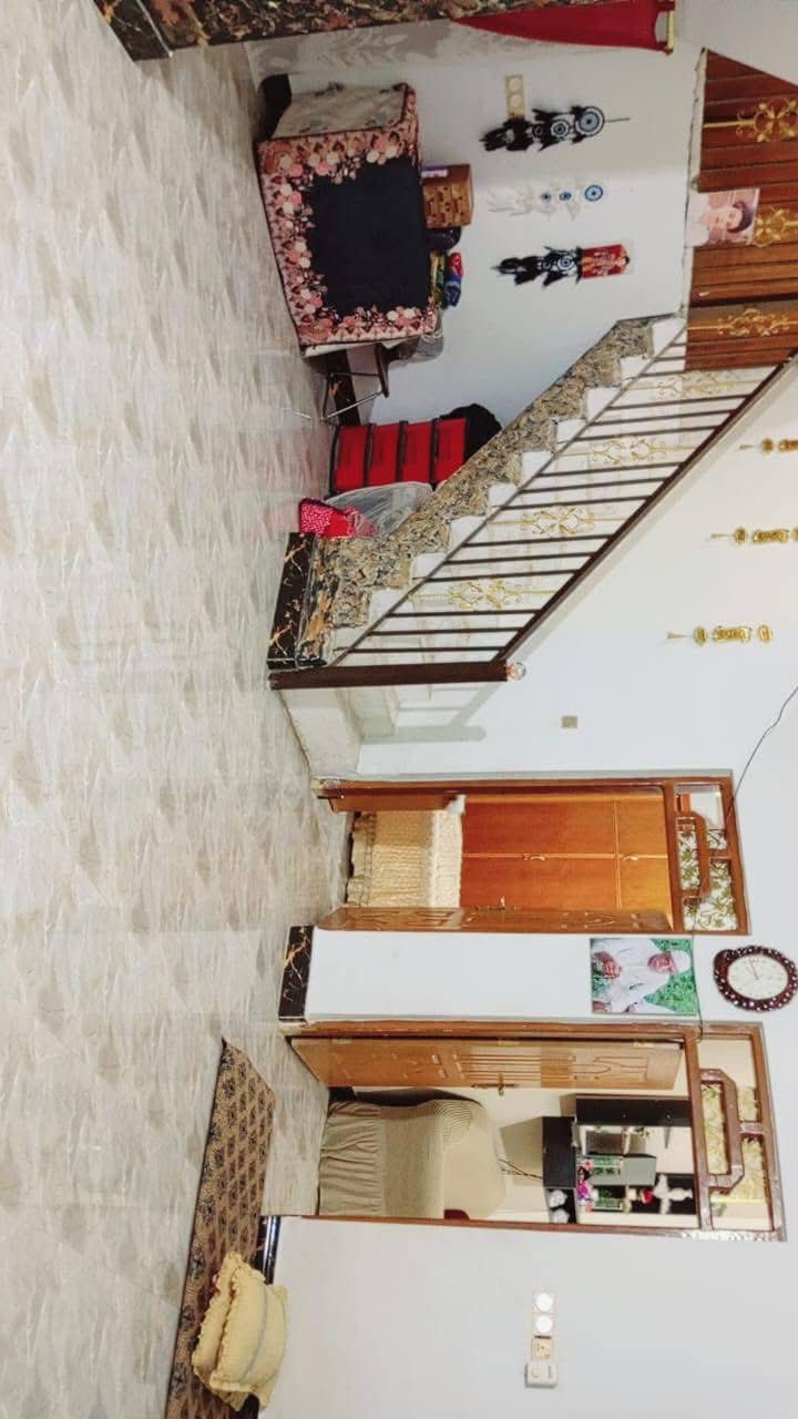 سلام عليكم بيت للبيع حي الأرامل أول فرع مساحة البيت 200 متر الواجهة 13 ونص نزال 15  استفسار والسعر  خاص 
‏رقم الاستفسار ***********
