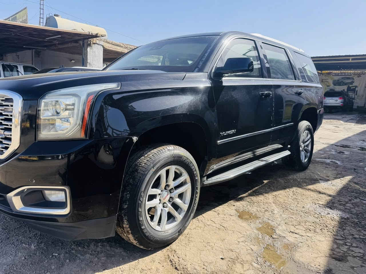 سلام عليكم 
جي ام سي 
موديل 2020 
درع أمريكي اصلي 
سياره خليجي كفاله عامه 
مواصفات 
شاشه كبيره 
حساسات امامي خلفي 
صندوق كهرباء 
كأمره خلفيه 
تشغيل عن بعد
سياره جاهزه 
مغلفه ppf 
رقم سليمانيه 
تحويل او وكاله 
سعر 380$ وبيه مجال 
رقم الهاتف 
***********
