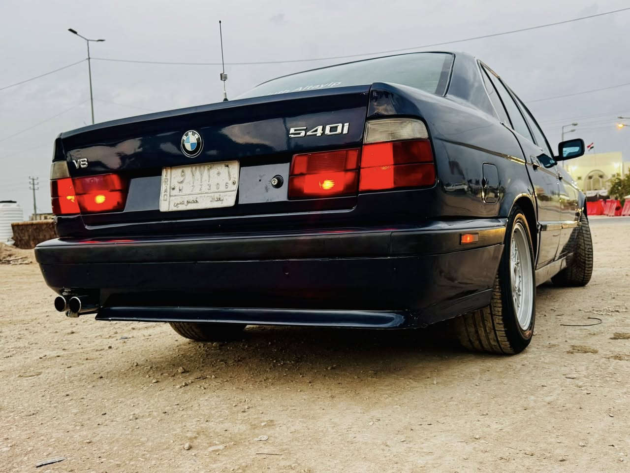 السلام عليكم 
للبيع  
‏540i. V8 اصل ٣٥ 
مكينه وكير حاويه مكفوله 
السياره قبل شهر كمل تعميرهه مكفوله من ضربه 
رقم بغداد تحويل ثاني يوم 
 السعر ٧٥ مستعجل ع البيع 
مكاني طريق كربلاء نجف خان النص عمود ٦٠٠ ع الشارع العام 
***********
