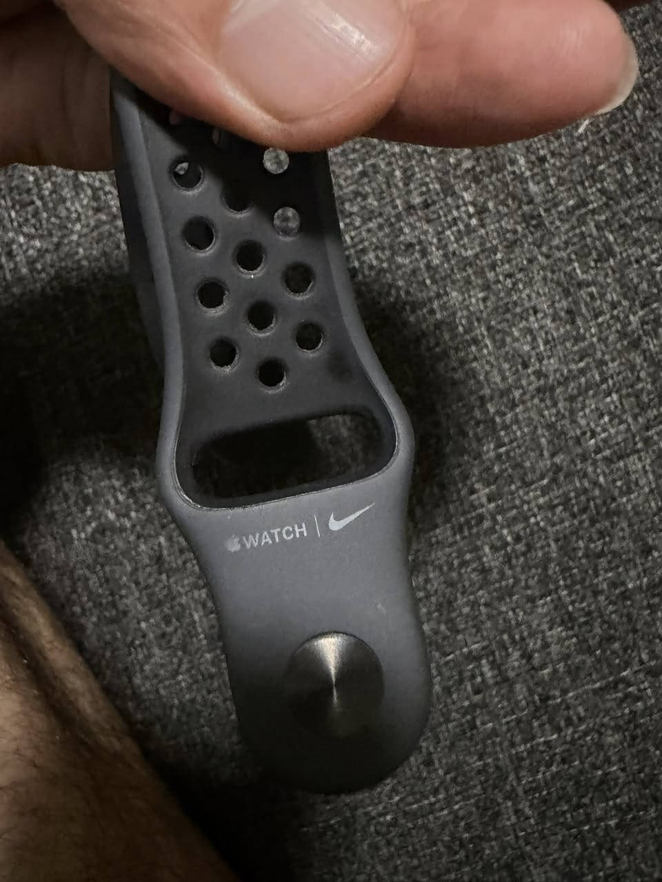 ساعه ابل واتش الجيل الخامس نايك
نظافه 90‎%‎ 
بطاريه 85
اصدار نايك الاصلي
مراوس بساعه اوتوماتيك نزل الي عندك بل تعليقات
مكاني بغداد كراده
***********
