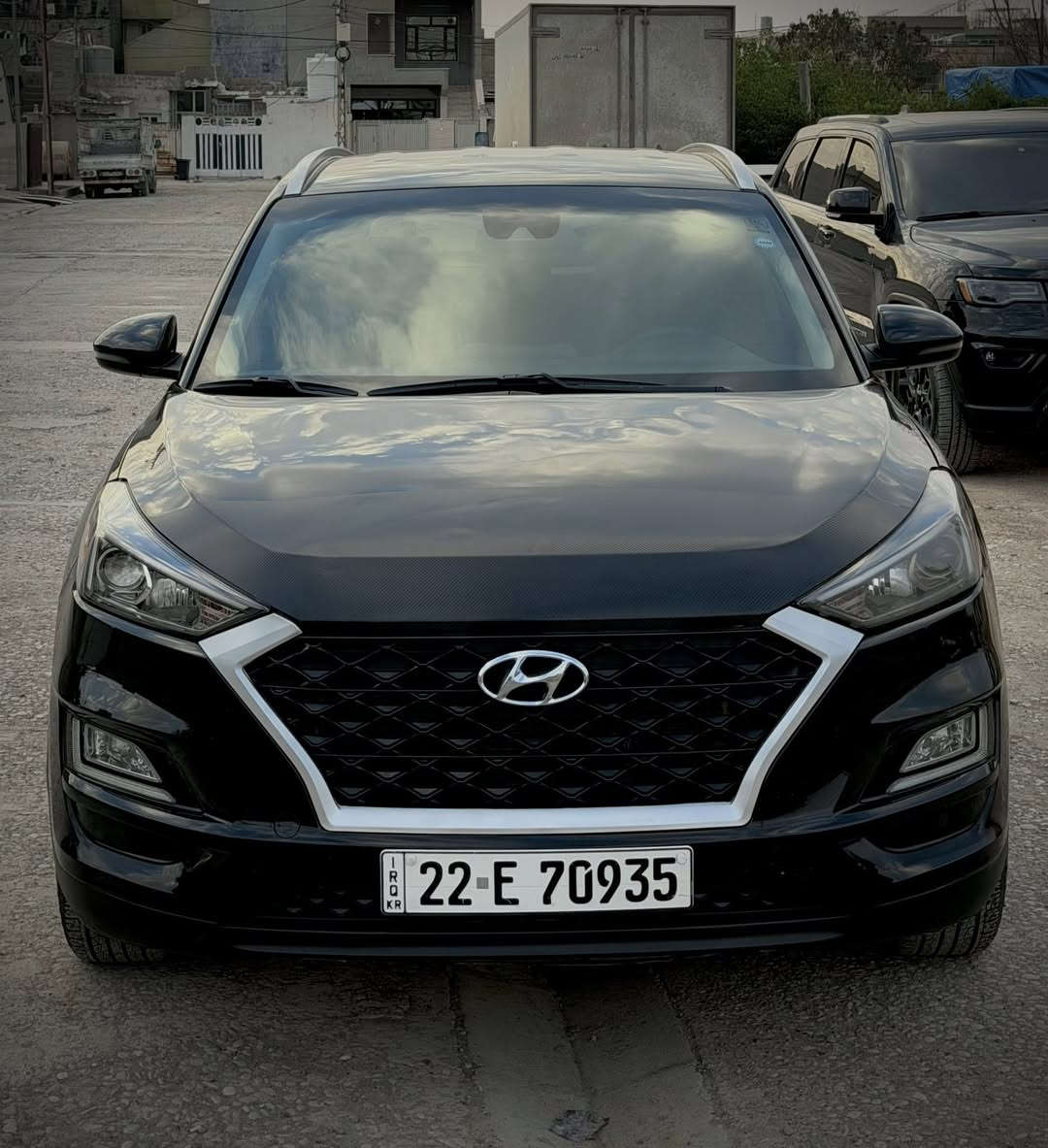 بةصمة
 اربع كشنات هيتر
تبريد لمس
ستيرن هيتر
ويل كروم
رادارت
شاشة و كاميرا
ماشية ١٢٠ الف كيلومتر

سيارة بدون صبوغ
بيها مكانين تعديل بارد

بجم كبس
كير ومحرك بشرط
محرك مامفتوح

مجال ١٦٥  سعر 
مكان اربيل
***********
