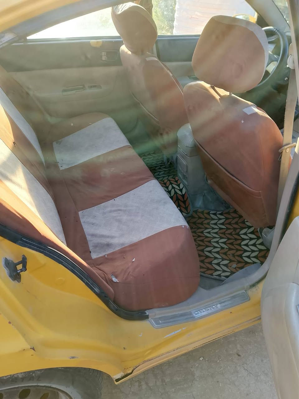 سلام عليكم سياره شيري البيع مكينه او كير كورلا مكفواله كفالة عام صبغ ما بيه كل الشغل رقم بغداد بسمي  
الستفسار عله رقم 
***********
