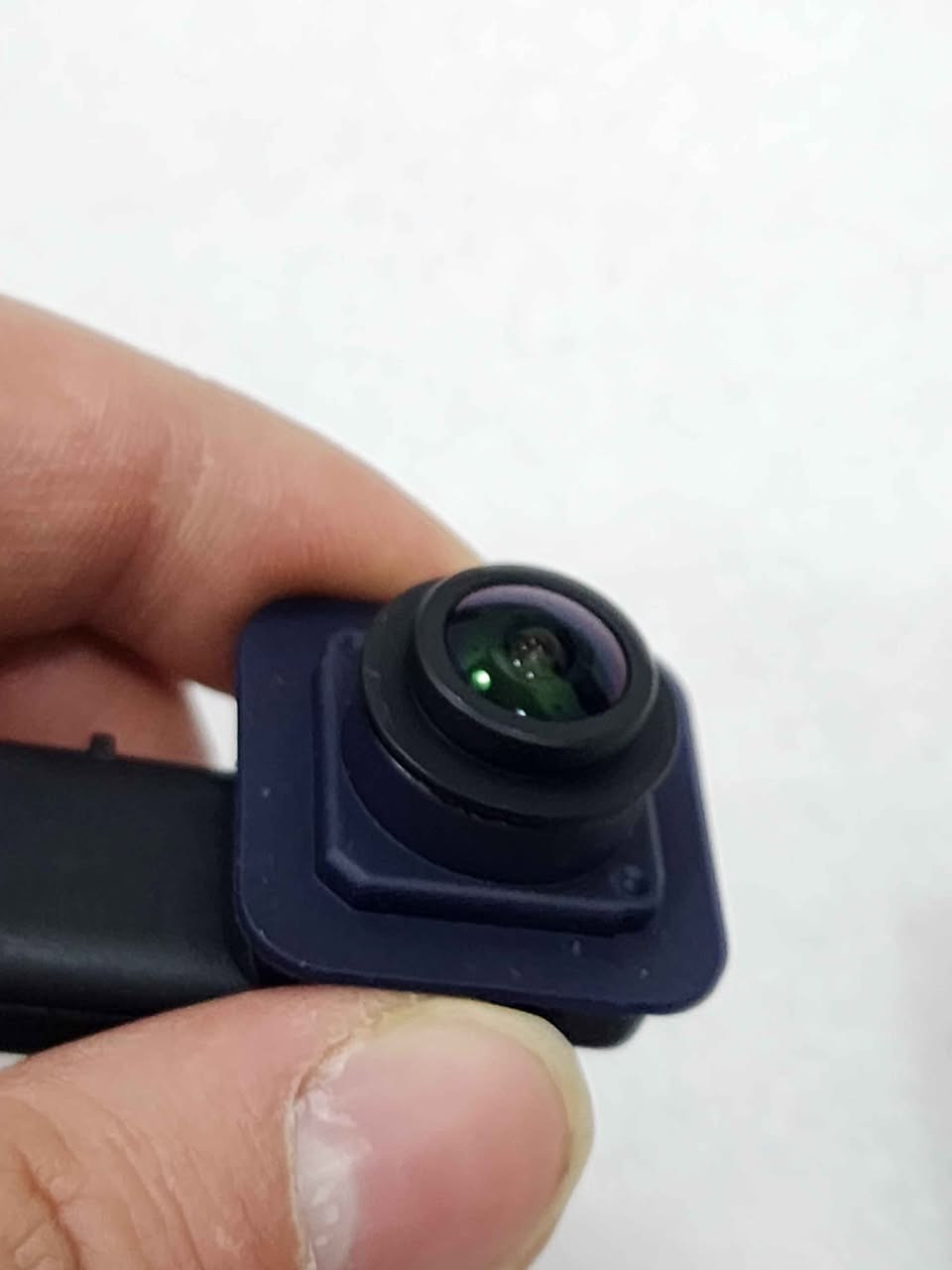 لەسەر ئیزنی ئەدمینی بەڕێز 
هەندێک ئەشیای تایبەتی سەیارەم هەیە بۆ فرۆشتن  ببورن نەم توانی وێنەی زیاتر دابنێم  کێ وێنەی زیاتری هەر ئەشیایکی ویست مەسجم بۆ بنێرێت ئەشیاکان تازەنن 

  *********** السليمانية, العراق
