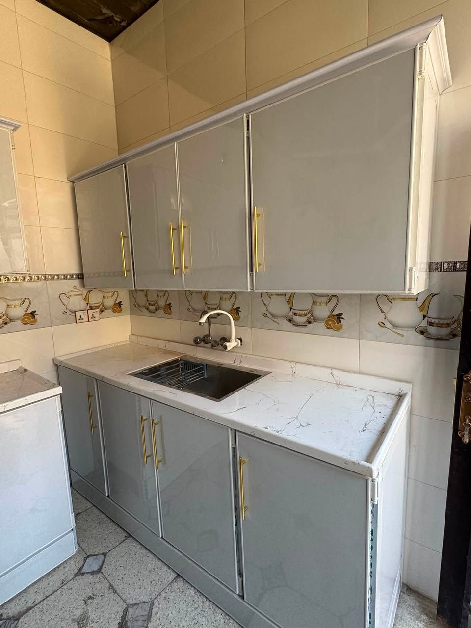 كاونتر المنيوم حسب الطلب دقة وجودة بالعمل.

• عمل جميع ابواب الغرف الخشب التركي.
• تصميم وتنصيب جميع أنواع الكاونترات.
• تنفيذ وتنصيب جميع أنواع المحجرات.
• عمل أبواب وشبابيك PVC بجودة عالية وضمان
• صيانة جميع أنواع الكاونترات (داخل المعمل أو موقع العميل حسب نوع الصيانة)
📍 الخدمة داخل وخارج طويريج
*********** اتصال

*********** واتساب
