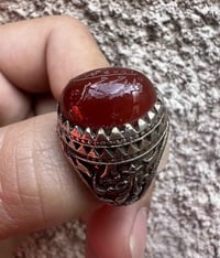 عقيق • للبيع • حجر كريم