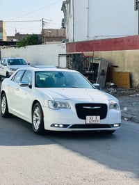 كرايسلر 300 • ٢٠١٦ • مرقمه كتاب ضباط