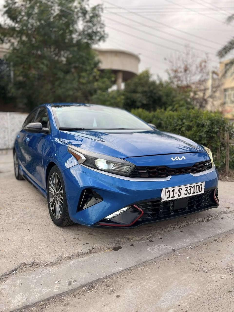 فورتي 22 جيتي لاين بأسمي سنوية لل 28 وهزة ماساقطة رقم انكليزي الجديد
ماشية 45 الف ميل 
معروفة مواصفات الجيتي لاين

سيارة حادثها سطحي بنيد وجاملغ جهة العبري بيها شوية باللغد ايمن اثر الحادث رجع عليه جاملغ تعديل فقط بدون قطرة صبغ 
والبنيد وجاملغ مبدلات اصليات لون مطابق 
رقم الشاصي مرفق بالصور 

ايرباك دركة وبردة اليمنة

رصعتين بالقمارة مامبينات ع وضعهن عايفهن 

سيارة عليها منظومة غاز حكومية كارت اصفر صيانة سنة مجانية مصارلي 3 شهور من شادها ب 500 الف ، كل 10 ايام يلة افول ب 5 😂، بقت يم المشتري يبقيها او يشيلها هي بيها دكمة تطفيها وتمشي بانزين طبيعي

محرك كير بلاديات كفالة فقط الكير قبل شهر فتحتة عبالي بيه زنجيل طلع بولبرن اثر طسة قوية و بدلتلة دهن وفلاتر ، شرط الفحص

حدادية بلادية نظيفة جداً

سيارة مسويلها بوليش ونانو سيراميك وبيها منظومة زنون عدسات 
الكاعية مالتها مدوشمة جلد بالكامل 

مسويلها ادامة كاملة من فلاتر فيتبم وشوتة وتبريد وتنظيف ، سيارة ماتصرف عليها ربع دينار 
وبيها سونار ثنين 

السعر 153 وبيها مجال للطيبين 

📍بغداد السيدية 
*********** 
او واتساب
