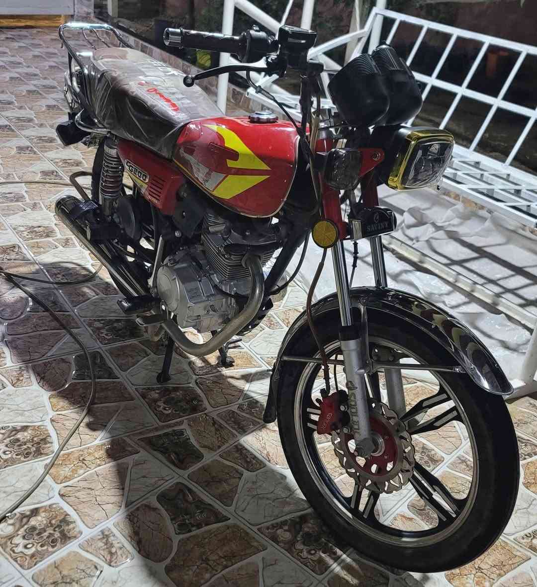 سيفان موديل 2024 نضيفه 
العنوان ديالى جديده الشط 
سعره 750 
***********
