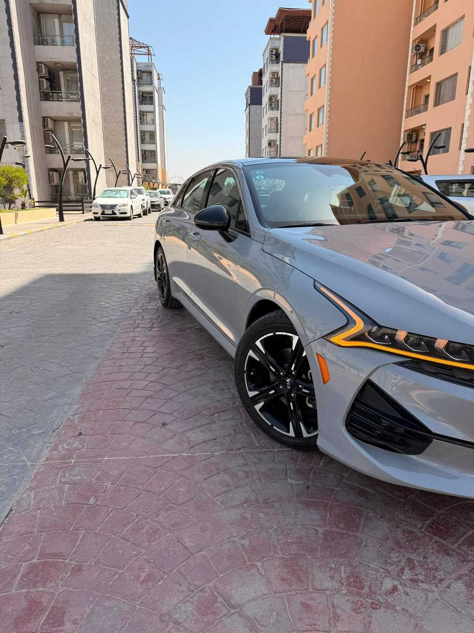 كيا K5 2021 GT لاين♤كلين كلين لوسمنتي مميز
فول مواصفات💯
🔧 المحرك: 1600 تيربو
⚙️ ناقل الحركة: أوتوماتيك + عادي
🌞 فتحة بانوراما
🔘 بصمة تشغيل
🔥 كشنات تدفئة
🔥 ستيرن تدفئة
🔋 شحن هاتف لاسلكي
🛣️ قيادة ذاتية على الخطوط السريعة
🅿️ هاند بريك بصمة
📡 تشغيل عن بعد
🎯 مثبت سرعة
🛑 نظام ABS
⚠️ مانع انزلاق
📉 حساس ضغط الإطارات
💡 بك لايت LED
📺 شاشة
📡 رادارات جانبية
👁️ مراقبة النقطة العمياء
🛣️ رادار المسار
💺 كشنات جلد
🔌 مقعد السائق كهرباء
💡 لايتات ثلاث عدسات
🚦 نظام قيادة (Eco + Sport + Smart + Normal)
📶 بلوتوث + AUX + USB
🎛️ تحكم ستيرن كامل
🛑 أوتو بريك
🗺️ خرائط
🎮 ستيرن حرف D
💡 زينون LED
🔄 توقف ذاتي عند الرجوع
📦 صندوق ذكي
📄 رقم بغدااد
سياره كلين كله ع البلادممفتوح بيه اي شي رايدهاب١٦٥مكانه بغدادالسيديه الشراي  يتصل***********/***********
