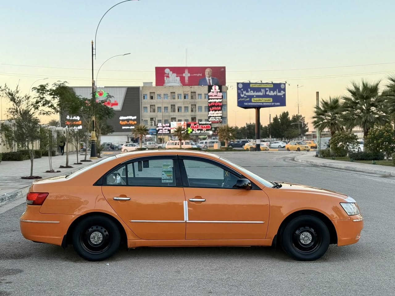 سلام عليكم ورحمة للبيع سوناته مديل 2012 وارد كوري مكفوله كفاله عامه من ضربه وتبديل والصبغ شرط سونار مكينه وكير مكفولات حداديه تخم تاير تبريد ثلج موصفات تحكم ستيرن شاشه كامره حساسات شاير مري مثبت سرعه سياره جديده وجاهزه من كلشي سنويه الغايه 2028مشروع وطني مصفره هيه وغرامات وشرط احله من صور السعر 105 وقابل للتفاوض الستفسار نتصل *********** مكان كربلاء مكلف بنشر
