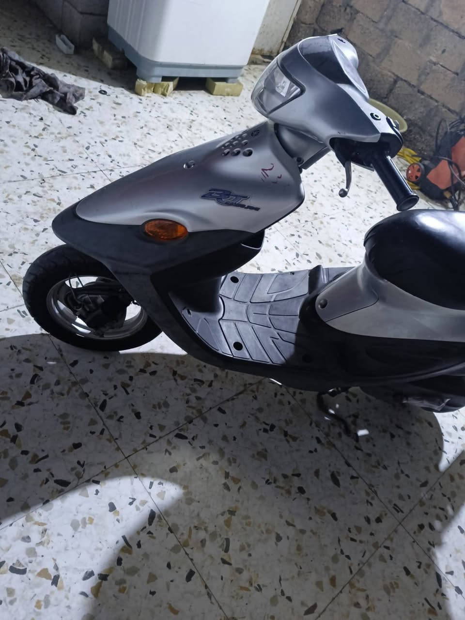 دراجه البيع يوماها ام تسعه زروف ياباني  رمبه  سعر ٨٠٠ ♤ ***********
