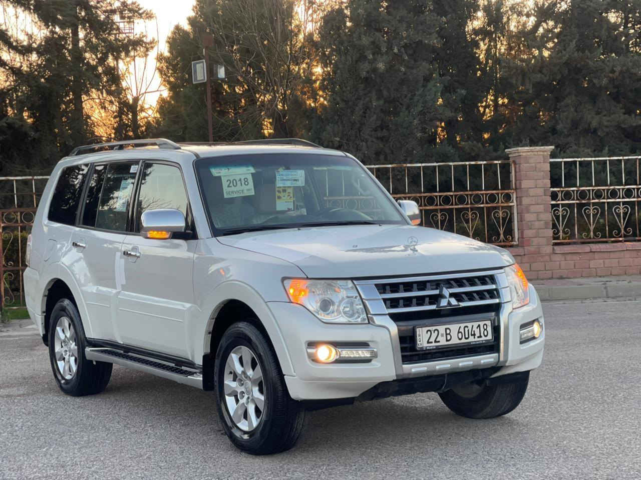 باجيرو للبيع ***********
بي واتس اب 
 سعر 183 قفل 
محرك 3.500
كفاله عامه 
بدون صبغ 
بدون تعديل 
بدون حوالب
ماشيه 107 الف 
سلايد فورويل 
لون صدفي 
مكان اربيل
ملاحظه
 سيارة
 مواصفات كويتي 
مو حبتور
