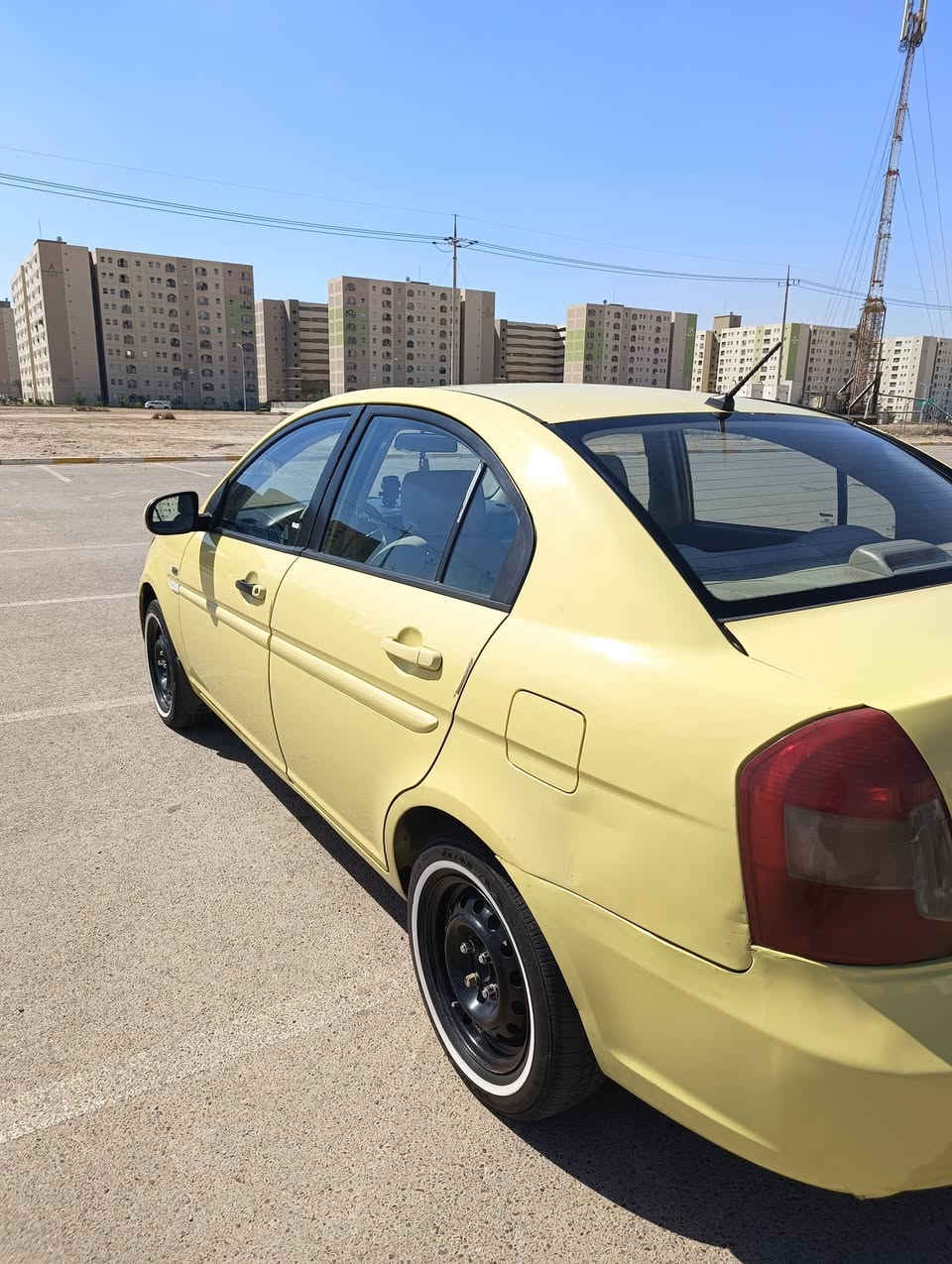 اكسنت شركه عامه 2011سياره بلادي بيه تلحيضات موضحه بل صور رقم  بغداد جاهزة كبل للشارع السعر85 رقم الهاتف ***********
