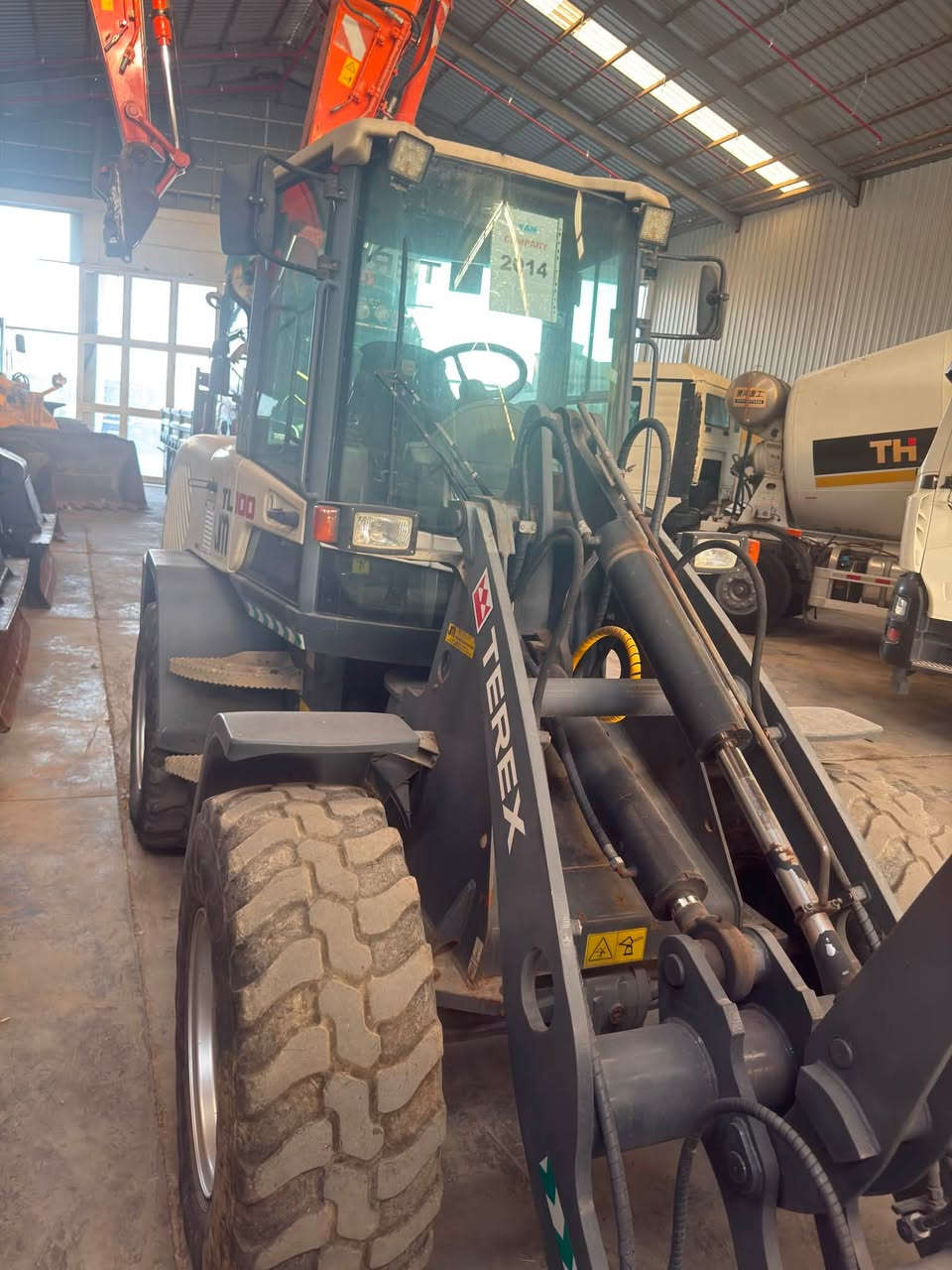 Loader terex 100 year 2014 - ready to work #machinery #machine #كربلاء #الموصل #اربيل


**إذا كنت صاحب هذا الإعلان وتريد حذفه لأي سبب، رجاءا أرسل رسالة إلى الدعم الفني**