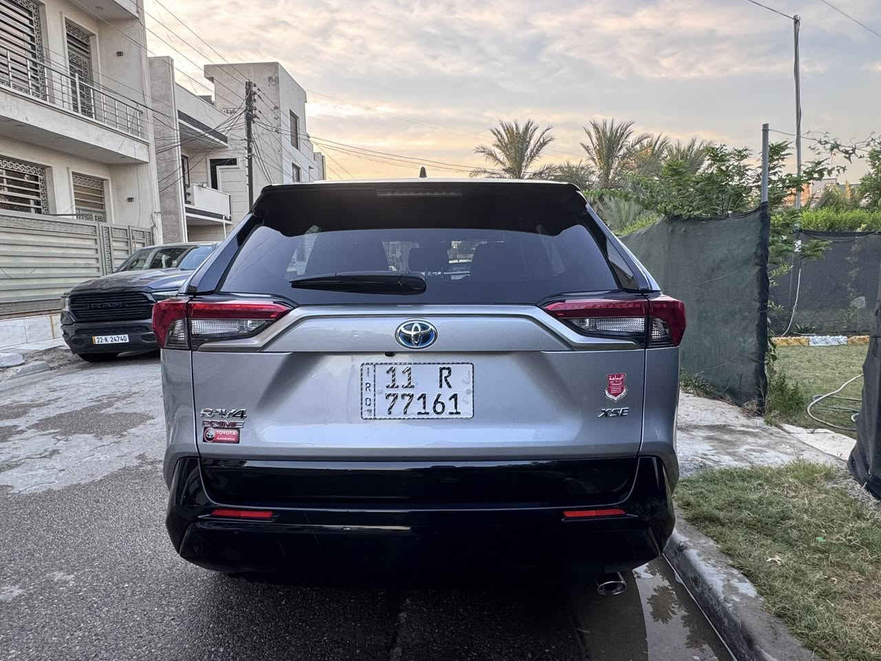 السلام عليكم
🔝 راف فور   ياباني اصل وارد امريكي موديل ٢٠٢٣
 🔝 برايم XSE(بلكن ) ماشية 14 الف ميل 
🔝 المواصفات 
🔝3 انظمة  كهرباء  بانزين هايبرد 
🔝 فتحة سقف 
🔝 تو كلر 
🔝 ويل 19 + تخم تاير جديد
🔝 فور ويل 
🔝 5 بصمات
🔝 جنطة كهربائية 
🔝 خزن ميموري 
🔝 كشنات كهرباء 
🔝 كشنات جلد 
🔝 كشنات تبريد وتدفئة وكهربائية
🔝 سماعات jbl
🔝 دبل صالنصة  شاشة كبيرة 
🔝 ٥ انظمة قيادة + تحكمات بالكامل
🔝 رادار امامي خلفي رادار جانبي 
🔝 اوتو هولد 
🔝 مانع انزلاق مانع انحدار 
🔝 تبريد قطعتين 
🔝 لايت زنون 
🔝 اشاير مري 
🔝 حساسات امامية وخلفية 
🔝 لايت لد 
🔝 تحكم ستيرن 
🔝 شفتات سرعة 
🔝 السعر المطلوب 245 وماكو هيج سعر بهيج مواصفات السيارة ياباني مو تجميع
🔚بغداد /السيدية /***********

