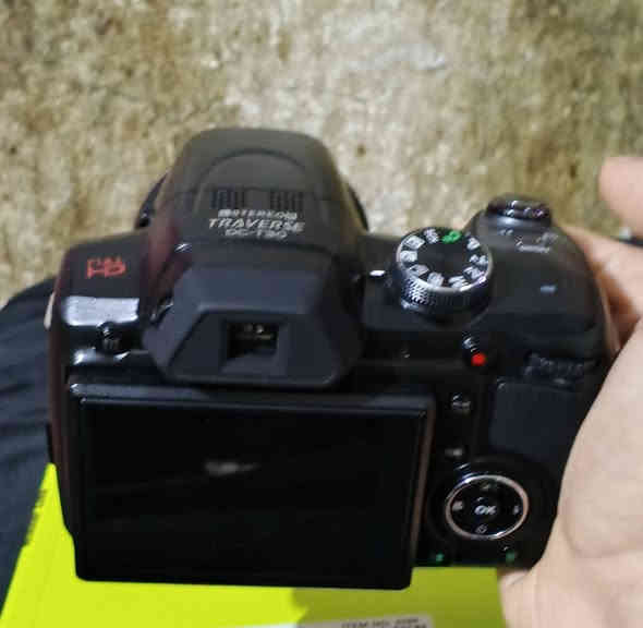 كاميرا هاير 30-DC كاميرا مناسبة بسعر 175 الف
النوع كاميرا دیجتال دقة الكاميرا : 18 ميغا بكسل تقريب العدسة : 36 قياس حساس الصورة: 2.31 انج حجم العدسة : 4-144 ملم فلاش داخلي يوجد نوع البطارية بطارية ليثيوم (120) 

المميزات كاميرا عالية الدقة 1080P Full HD بصمة التاريخ ، إزالة العين الحمراء تصوير فیلم قصير:

______________
ملاحظه مع جميع الاغراض 
شاحنة +كيبل شحن+حزام+عدسة الغطاء+بطارية 

معلومات المنتج E80 :- 

النوع: كاميرا رقمية
التكبير البصري: 23x
البكسلات الفعالة: 500 مليون بكسل
البعد البؤري: 4-92 ملم
نوع البطارية: بطارية ليثيوم (CB-170, 1700mAh)
اللون: أسود
------------------------------- 
سعر 175 الف

*********** الاتصال والاستفسار
