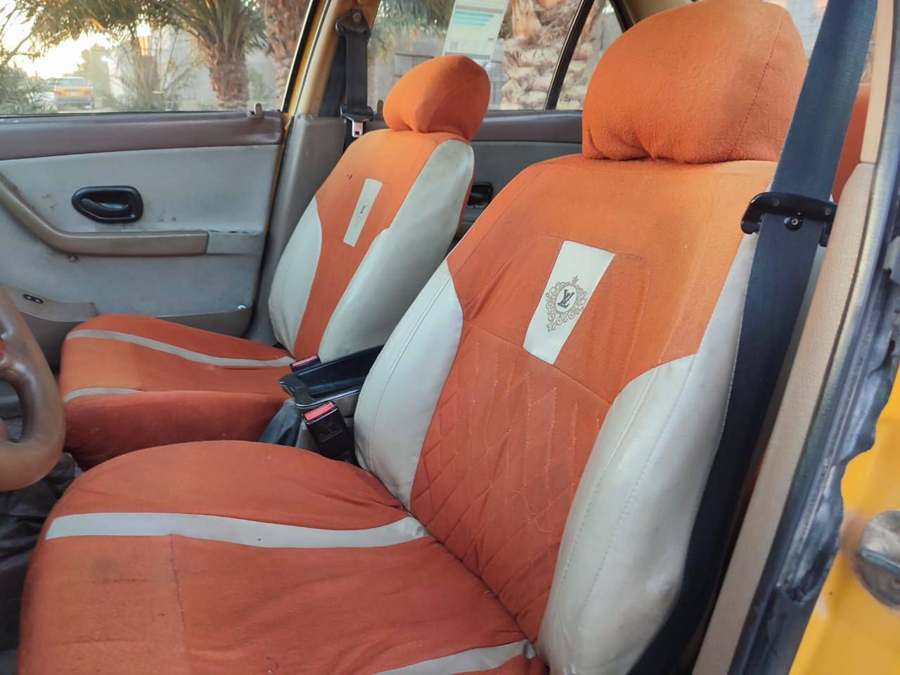 س/ع سمند ٢٠١٠ مكفوله رقمه قادسيه انكليزي بأسمي مصفره سنويه ل٣١ سياره حلوه وجاهزه مكينه كير حداديه تخم تاير دواخل حلوه ونظيفه *********** مكان مشخاب
