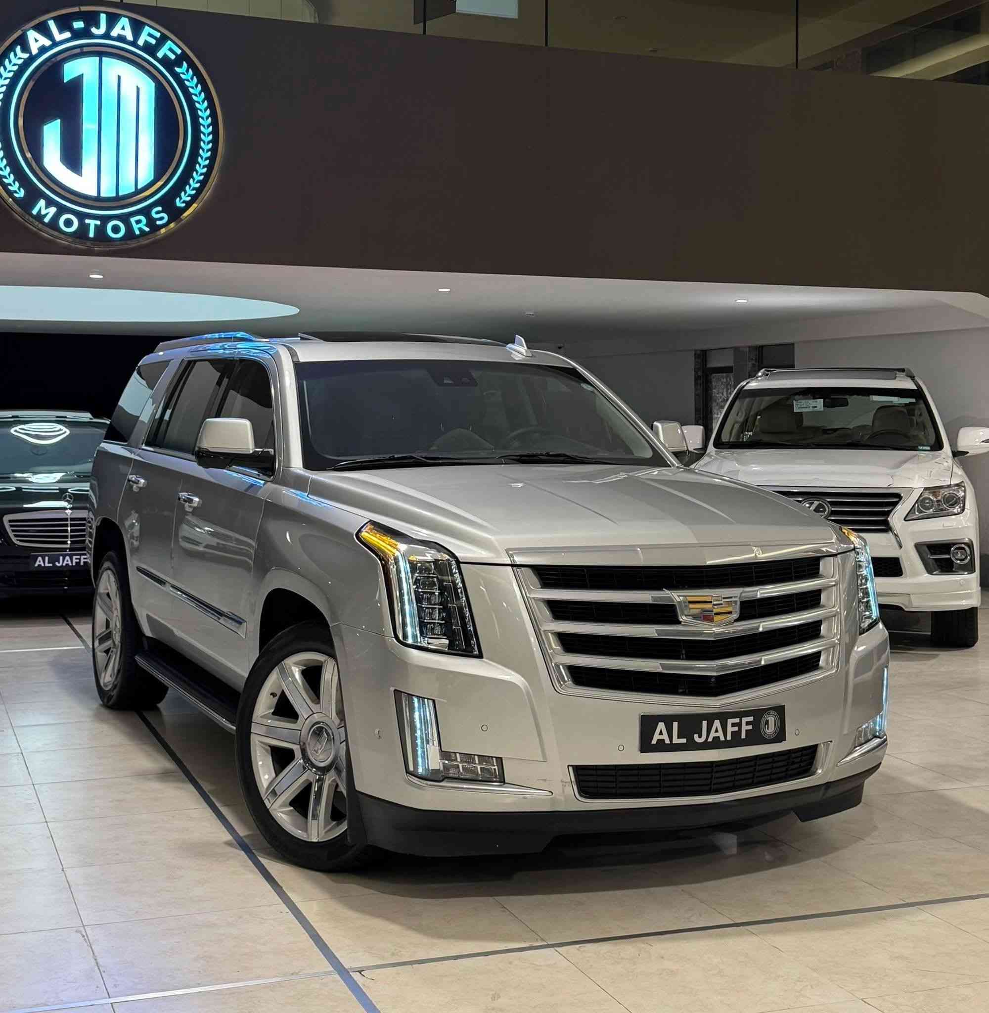 السلام عليكم
من رخصه الادمن المحترم
كديلاك سكاليد ٢٠١٨
وارد كندي كلين تايتل
فول مواصفات
جديده لوك ماشيه ٨٩ الف كيلو
رقم اربيل باسمي تحويل مباشر
٨ سلندر ٦٢٠٠ 
كير محرك ممفتوح بلادي
تخم تاير جديد شادلهه
حداديه جديده 
السياره كامله متصرف عليهه دينار 
مال جناي
بالسونار طلع جاملغ كلير ومكانين تكحيل
بسبب شخوط
بدون دواخل بدون ايرباك
مكان السياره بغداد الاعظميه
بيع او مراوس بسياره كورلا هايبرد 
رقمي *********** 🌹
سعر ٣٤٥ ورقه وبيهه مجال للطيبين❤️
