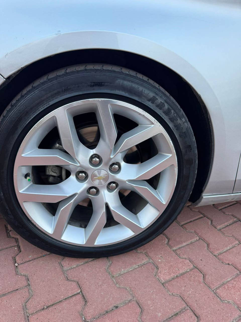 Impala 2019 primer 
چۆڤلێت ئیمپالا  مواسەفات پریمەر ی بێ سڵایت یەک دەستە 
(پریمەر،بەسمە،شەغاڵ ،کوشن جلد، کوشن کارەبای و هیتەر، شاشە گەورە قاسە . بلوتوز ، تەبرید مەرکەزی ،شەحن مۆبایل برێک کارەبای،،، هتد )
سەیارەکە دەعمی نیە  
٣ پارچە  پەمپی ئەمریکایە 
ئێرباگی نەتەقیوە بە شەرت 
گێڕو مەکینە و کارەبایی بە شەرت
65,000mil ڕۆیشتووە
2G1105S35K9119382
144
*********** السليمانية, العراق
