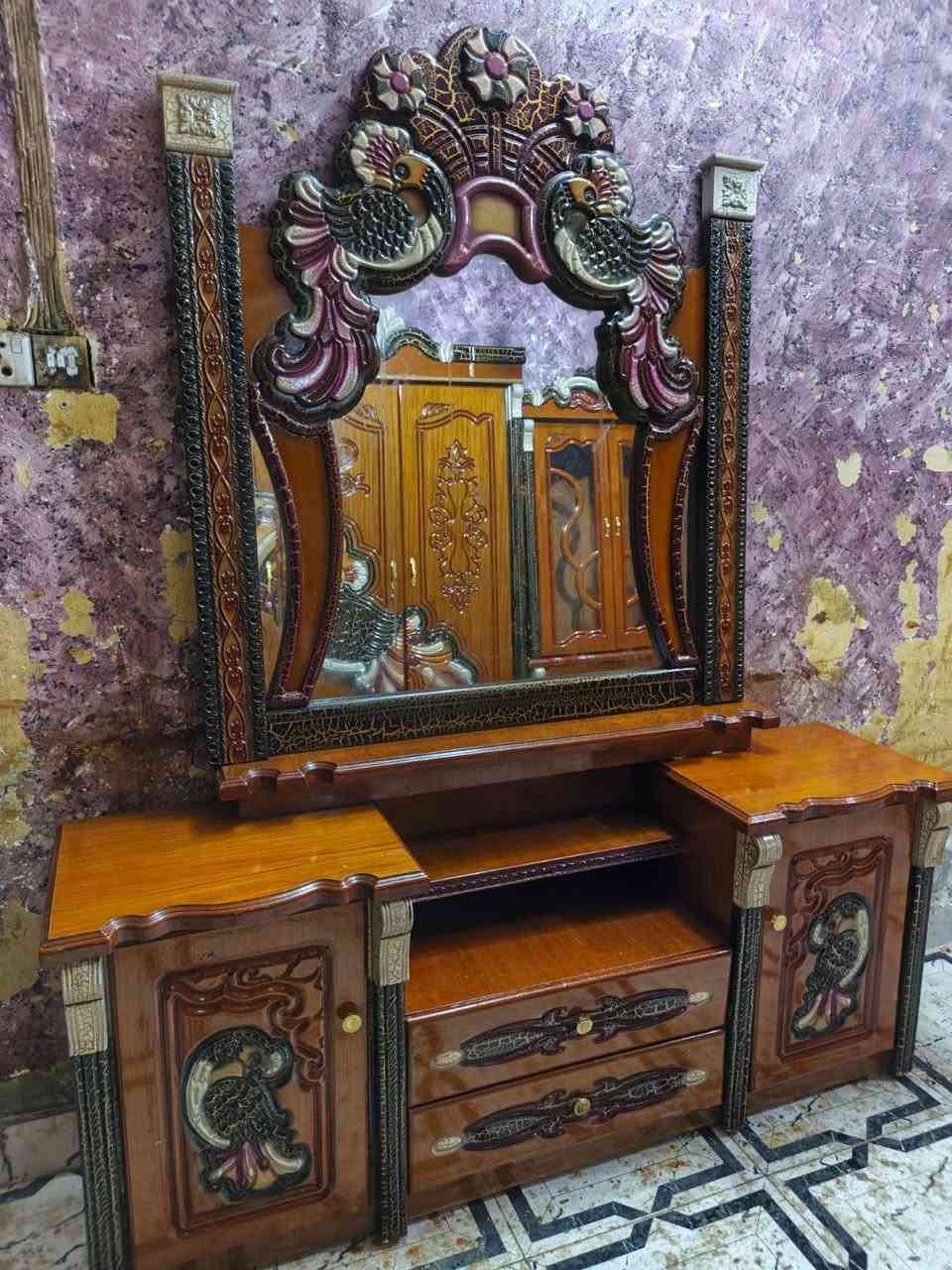 غرفه اخشاب ام الخمسه نجاره تزكام جديده كلش نهايته 600 مكان ناصريه ***********
