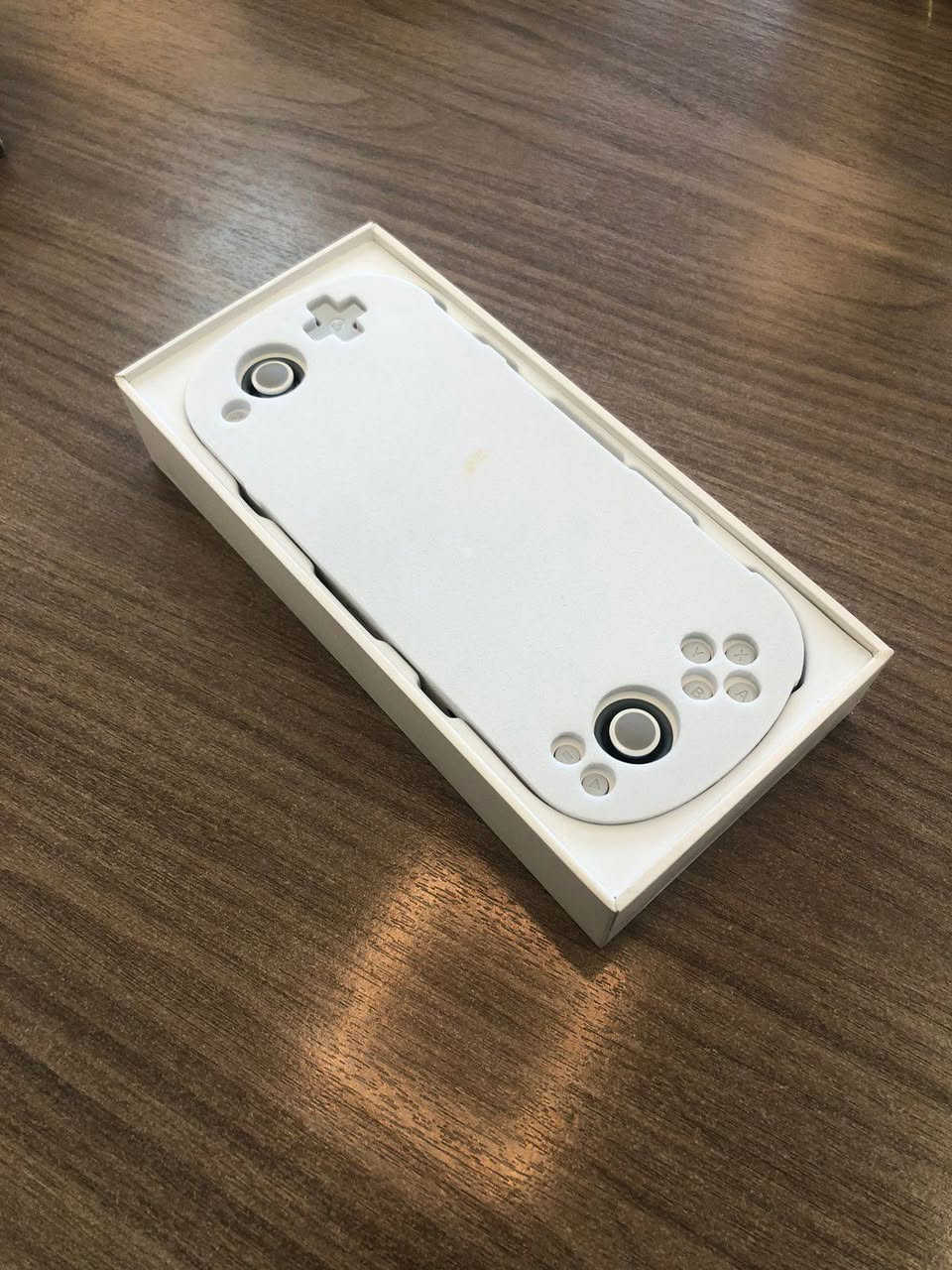 السلام عليكم
جهاز العاب مثل ما موضع بالصورة اخو الجديد
#السعر 60 
يوجد توصيل لجيميع محافظات العراق


**إذا كنت صاحب هذا الإعلان وتريد حذفه لأي سبب، رجاءا أرسل رسالة إلى الدعم الفني**