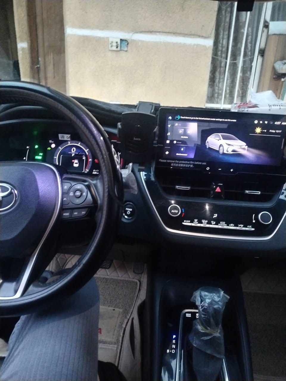 السلام عليكم
للبيع كورلا ٢٤ هايبرد مكفوله كفاله عامه الشكل الخليجي ماشيه ٣٤  السياره على وضع الشركه بأسمي فول مواصفات رقم بغداد السعر ١٤٧ للاستفسار الاتصال على الرقم ***********.   ***********
