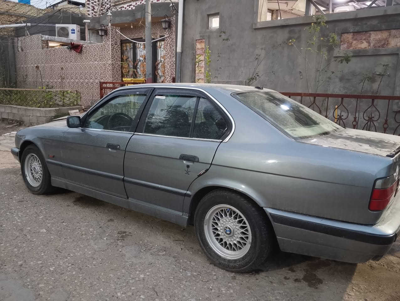 سلام عليكم بي ام لبيع نضيفه وما بيه شي بس لكير فقط عطلان مكينه مكفوله وسياره حلو ونضيفه رقمه بغداد سنويه ستوه صاقطه بشهر لواحد صقطت سعره 50 وبيه مجال ‏‪***********‬‏ رقم راعيه
