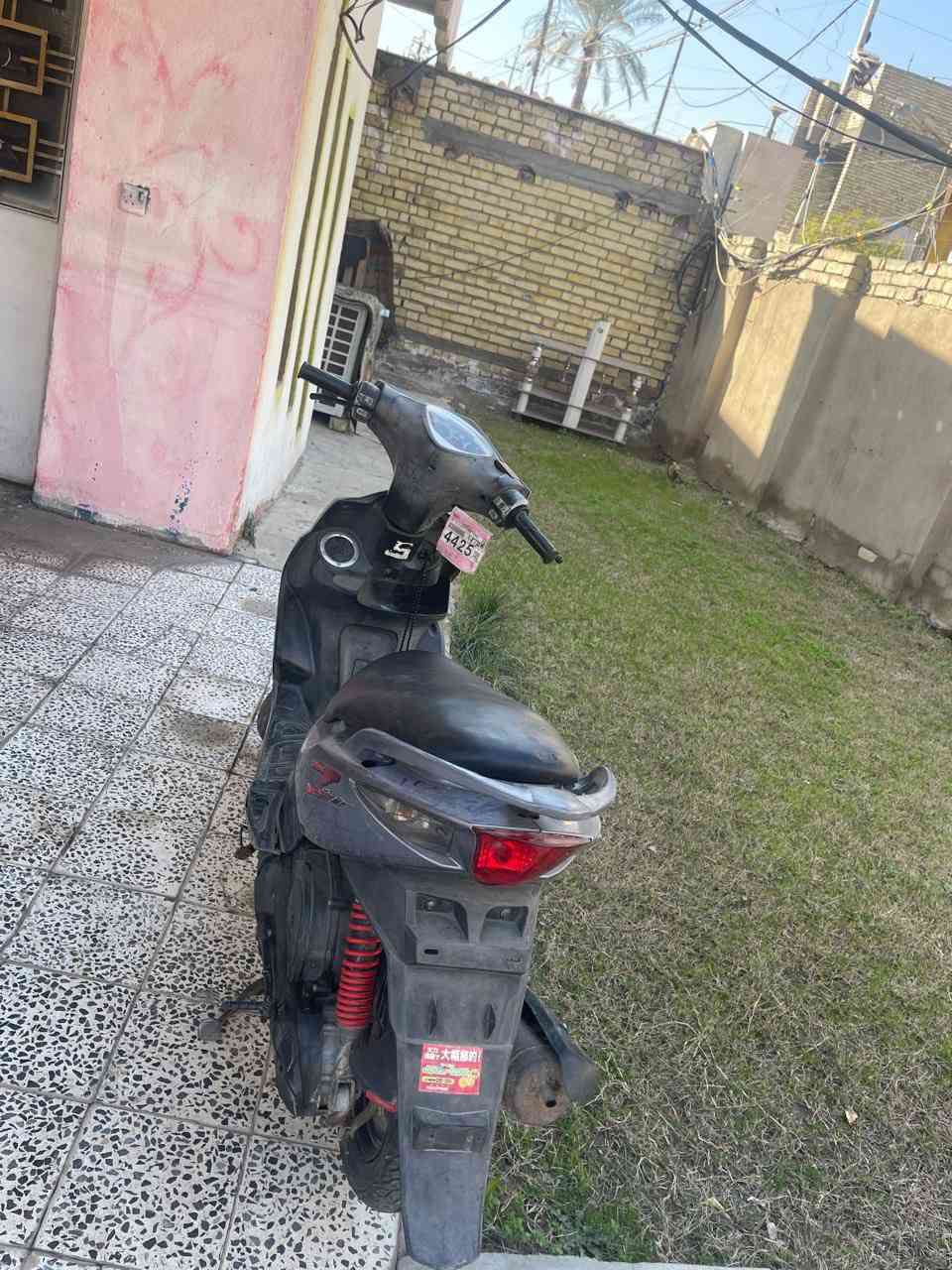 السلام عليكم ماكس مضلع كابريتر   للبيع دراجه  دراجه خير من الله  بلاديه من الطول لطول دراجه نكره سلف بكل وكت هندر شغال مكينه بلاديه مامفتوحه كهربائيات كله شغاله اكفله كفاله عامه من السرقه والنضوح والتبخير السعر 700 وبيه مجال مكاني بغداد كراده ساحه  الواثق الرقم للتواصل ***********
