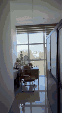 تحتاج العلاج الطبيعي 🤗🤗
✔️لتخفيف الألم وتخفيف استخدام المسكنات القوية🤕💊
✔️لتجنب الجراحة🔪
✔️لتحسين الحركة🤸‍♂️
✔️لتحسين التوازن ومنع سقوط المريض قدر الإمكان🏃‍♂️
✔️للمساعدة على الشفاء من الإصابات💪
✔️للمساعدة على الشفاء من أثار السكتة الدماغية أو الشلل♿
✔️للتحكم وعلاج المشاكل الطبية المتعلقة بالتقدم بالسن✨
🤗يتوفر علاج طبيعي🏋️‍♂️ كامل ومتكامل بأحدث التقنيات✔️ والاجهزة🔌 وبأيدي خبيرة👐 واختصاص في العلاج الطبيعي📋 والتأهيل الطبي🌿 وحسب ما تتطلبه كل حالة🤭🤭
موقع العيادة في بغداد/ اليرموك/ الاربع شوارع/ شارع جامع الشواف/ بناية صيدلية عمار صباح 🏥 الطابق ال٣ 🏥
نستقبل جميع الاصابات والحالات رجال ونساء واطفال 👱‍♀️🧔👶 أهلاً وسهلاً بكم 🌹
للاستفسار عن اي حالة او سؤال يرجى مراسلتنا او الاتصال على الرقم ***********📲📲
#علاج_طبيعي #بغداد #اليرموك
