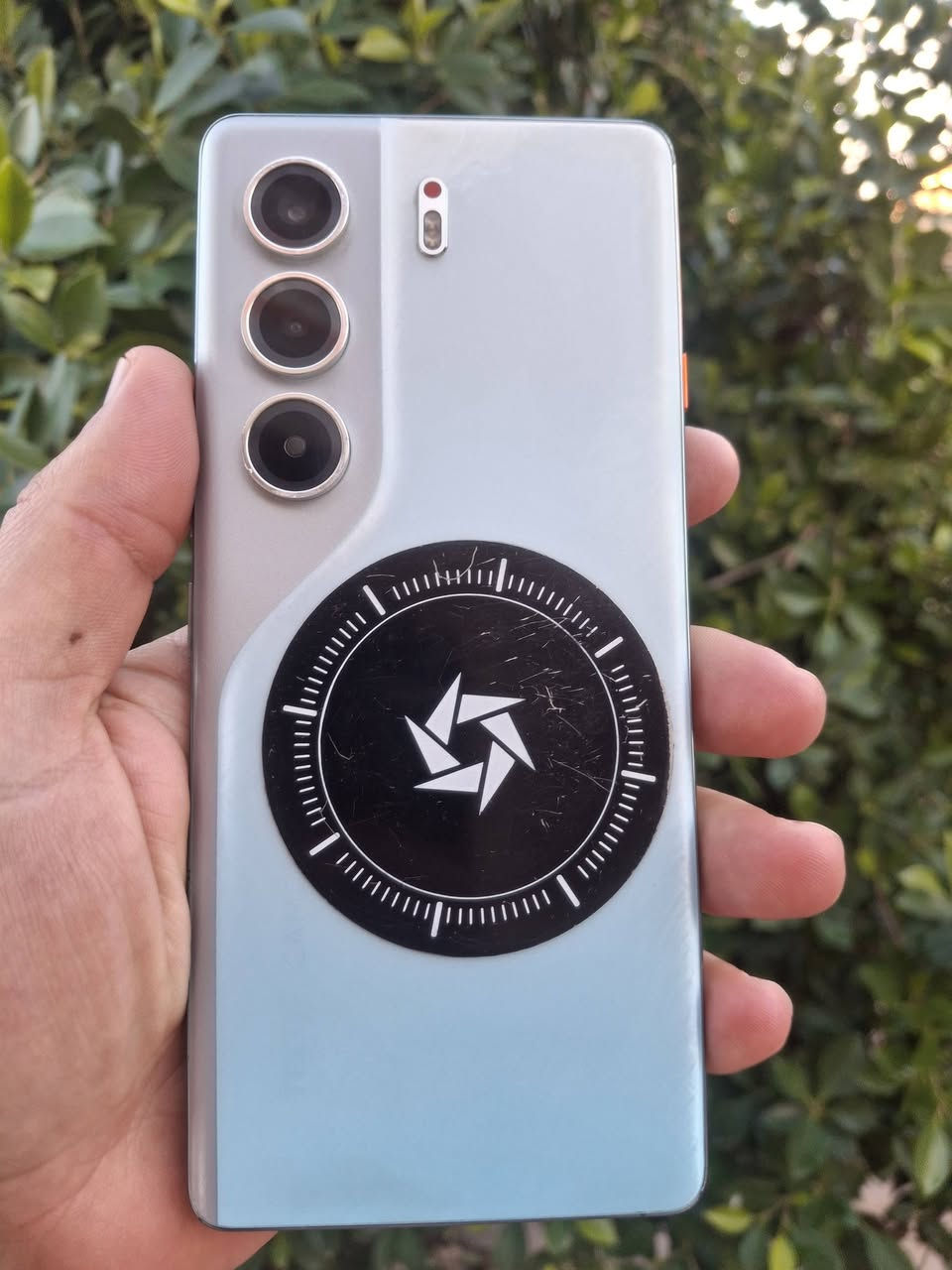 السلام عليكم… البيع نقد واقساط
تكنو كامون. 40 برو فايف جي للبيع اومراوس
الجهاز شرط مامفتوح نظيف فول غراض كامله
الذاكرة/2556.  رام/12+12
السعر/260 وبي مجال
***********
