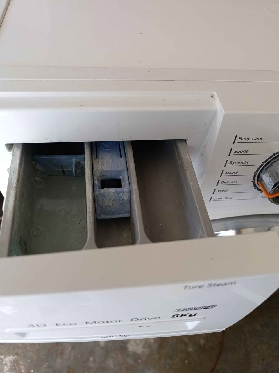 جلشۆری تۆربۆ ٨ کیلۆیە و بێ عەیبە و بێ دەنگە لە ووشک کردنەوەدا  نرخی 120هەزارە و لە سلێمانیم *********** السليمانية, العراق
